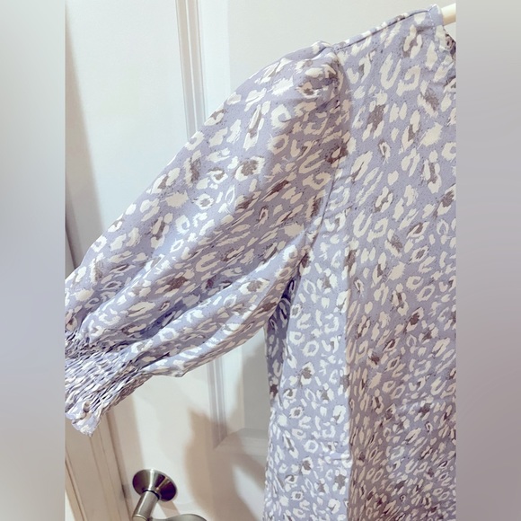 Puff sleeve printed top - Picture 7 of 8